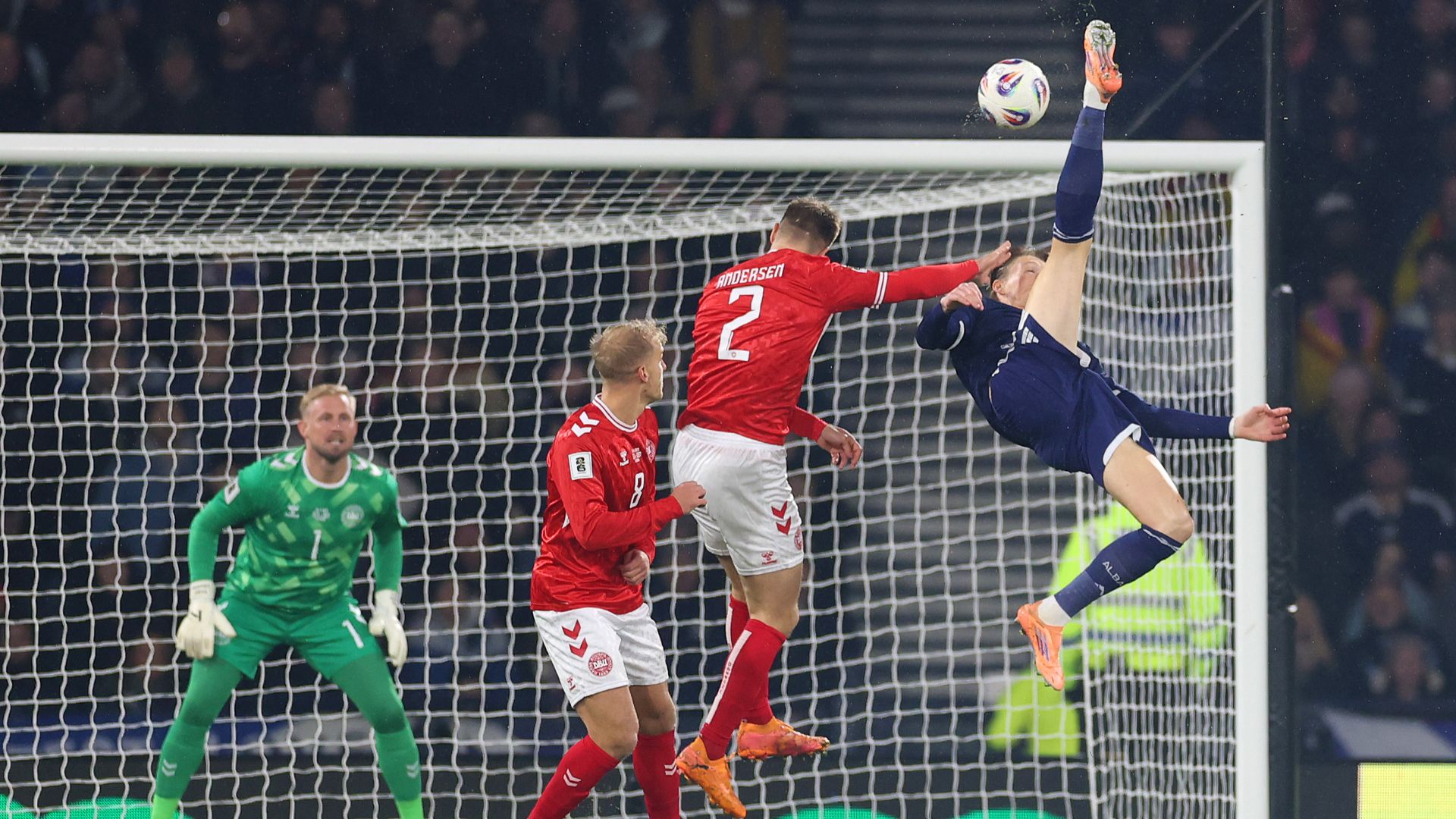 big-surprise-scott-mctominay-transfer-decision-still-shocks-as